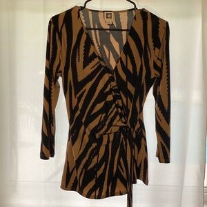 Anne Klein printed tie wrap blouse size S